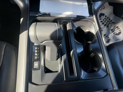 Used 2025 Ford F150 Lariat image 11