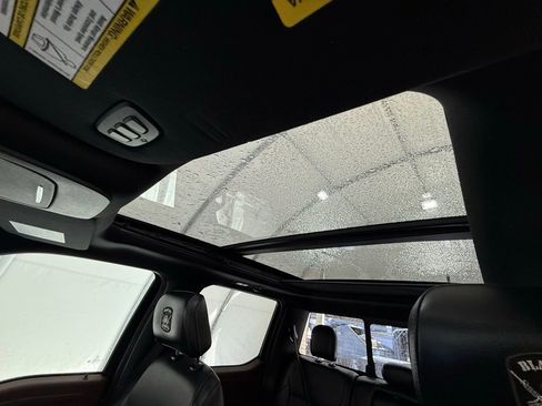 Used 2021 Ford F150 Lariat w/ Equipment Group 502A High image 44