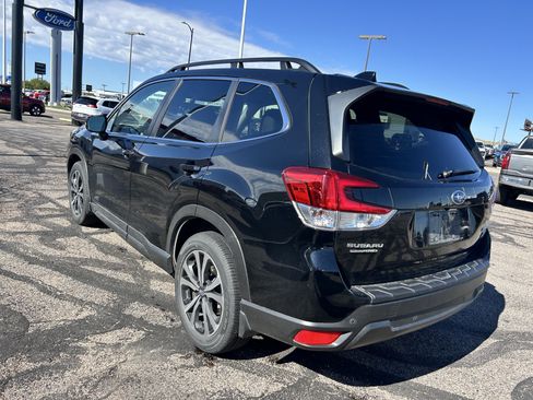 Used 2024 Subaru Forester Limited AWD/4WD image 3