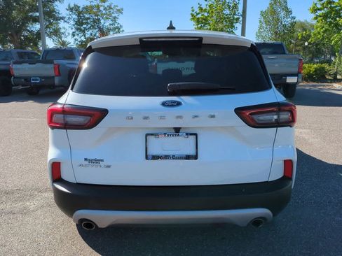 Used 2025 Ford Escape Active FWD image 5