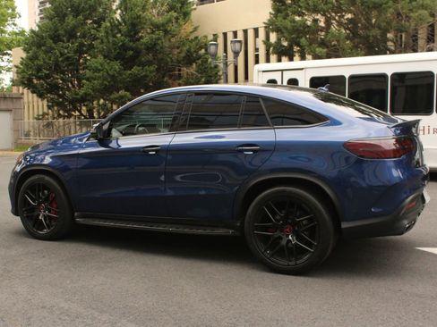 Used 2017 Mercedes-Benz GLE 63 AMG S image 9