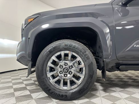 Used 2026 Toyota Tacoma Limited w/ Tow Tech Package AWD/4WD image 10