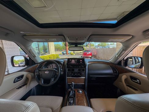 Used 2022 Nissan Armada SL w/ Captain's Chairs Package AWD/4WD image 30