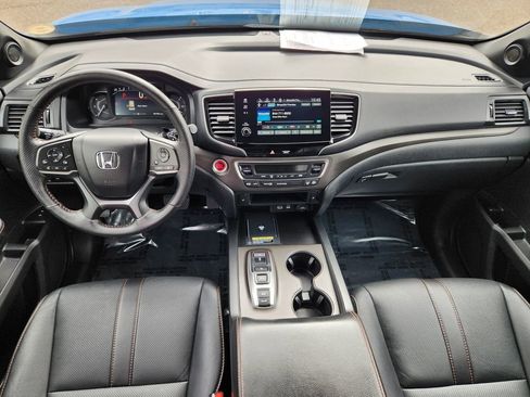 Used 2024 Honda Passport TrailSport image 24