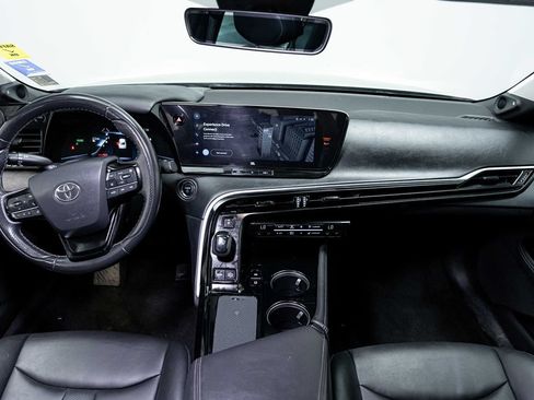 Used 2023 Toyota Mirai w/ Advanced Technology Package RWD image 27