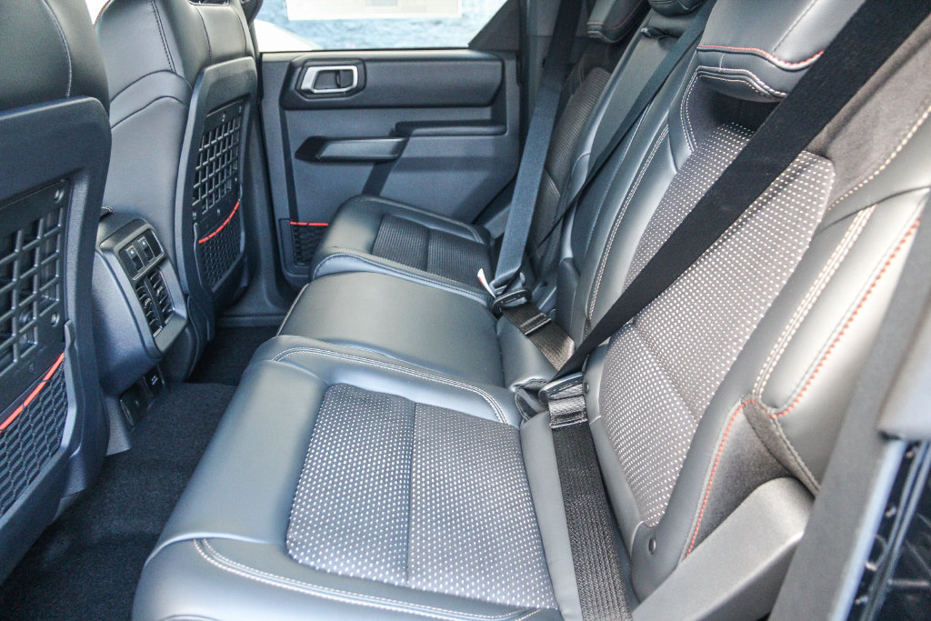 New 2026 Ford Bronco Raptor w/ Interior Carbon Fiber Pack AWD/4WD image 21