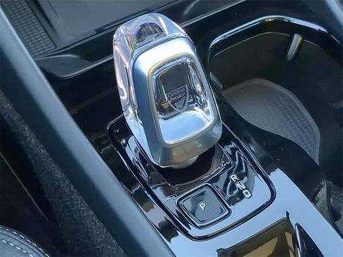 Used 2026 Volvo XC40 B5 Plus w/ Protection Package Premier image 30