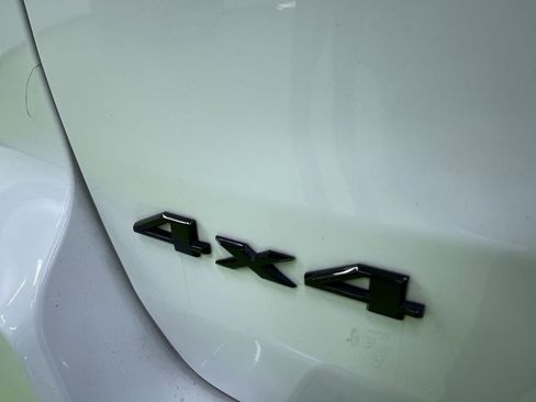 Used 2019 Jeep Grand Cherokee Altitude image 11