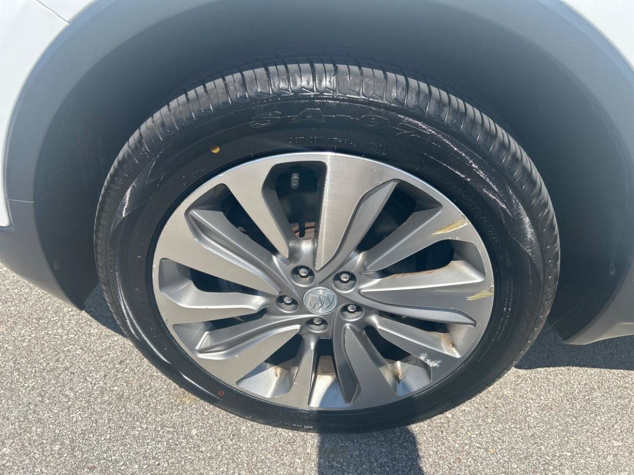 Used 2018 Buick Encore Preferred AWD/4WD image 11