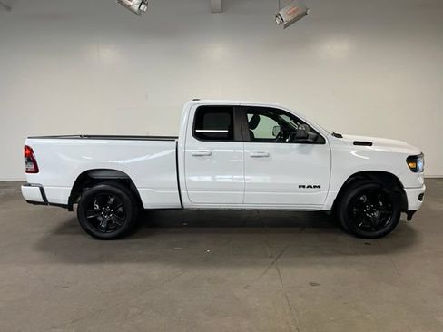 Used 2022 RAM 1500 Big Horn AWD/4WD image 2