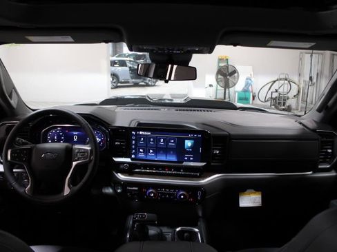 New 2026 Chevrolet Silverado 1500 LT Trail Boss w/ LT Trail Boss Premium Package image 3