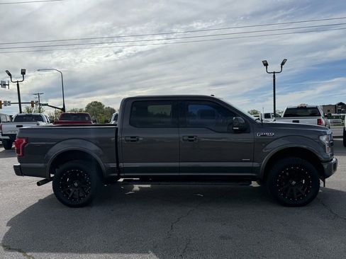 Used 2017 Ford F150 Lariat w/ Equipment Group 502A Luxury AWD/4WD image 4