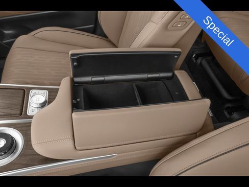 Used 2024 Genesis GV80 3.5T AWD/4WD image 25