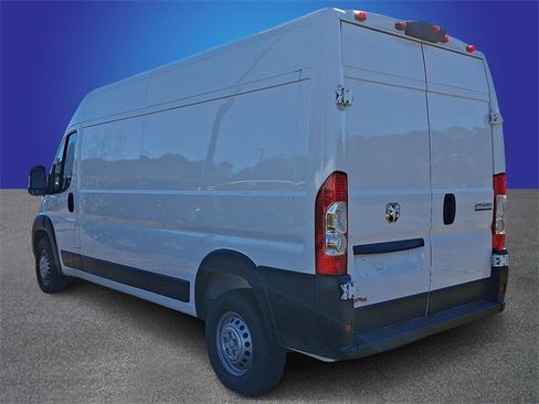 Used 2024 RAM ProMaster 2500 w/ Safety Group image 6