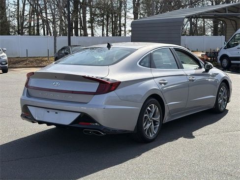 Used 2023 Hyundai Sonata SEL image 5