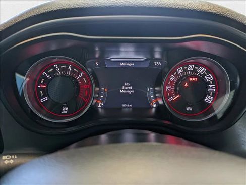 Used 2022 Dodge Challenger R/T image 11