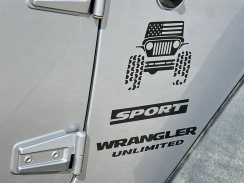 Used 2017 Jeep Wrangler Unlimited Sport w/ Quick Order Package 24S image 21