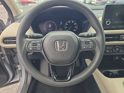 Used 2023 Honda HR-V LX image 23