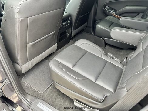 Used 2018 Chevrolet Tahoe Premier AWD/4WD image 28