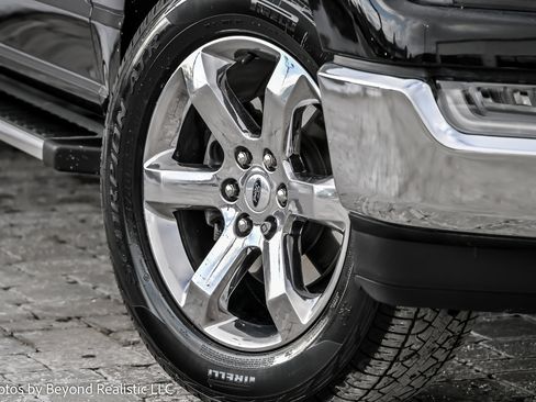 Used 2022 Ford F150 Lariat image 3