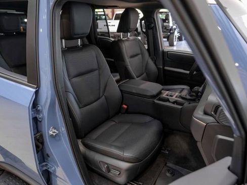 Used 2025 Toyota Land Cruiser image 68