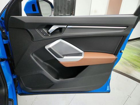 Used 2021 Audi Q3 2.0T Premium Plus w/ Premium Plus Package image 28