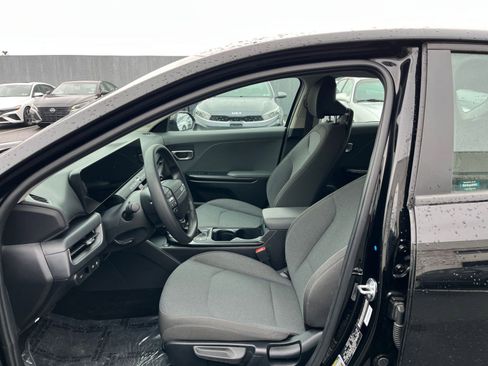 Used 2025 Kia K4 FWD image 27