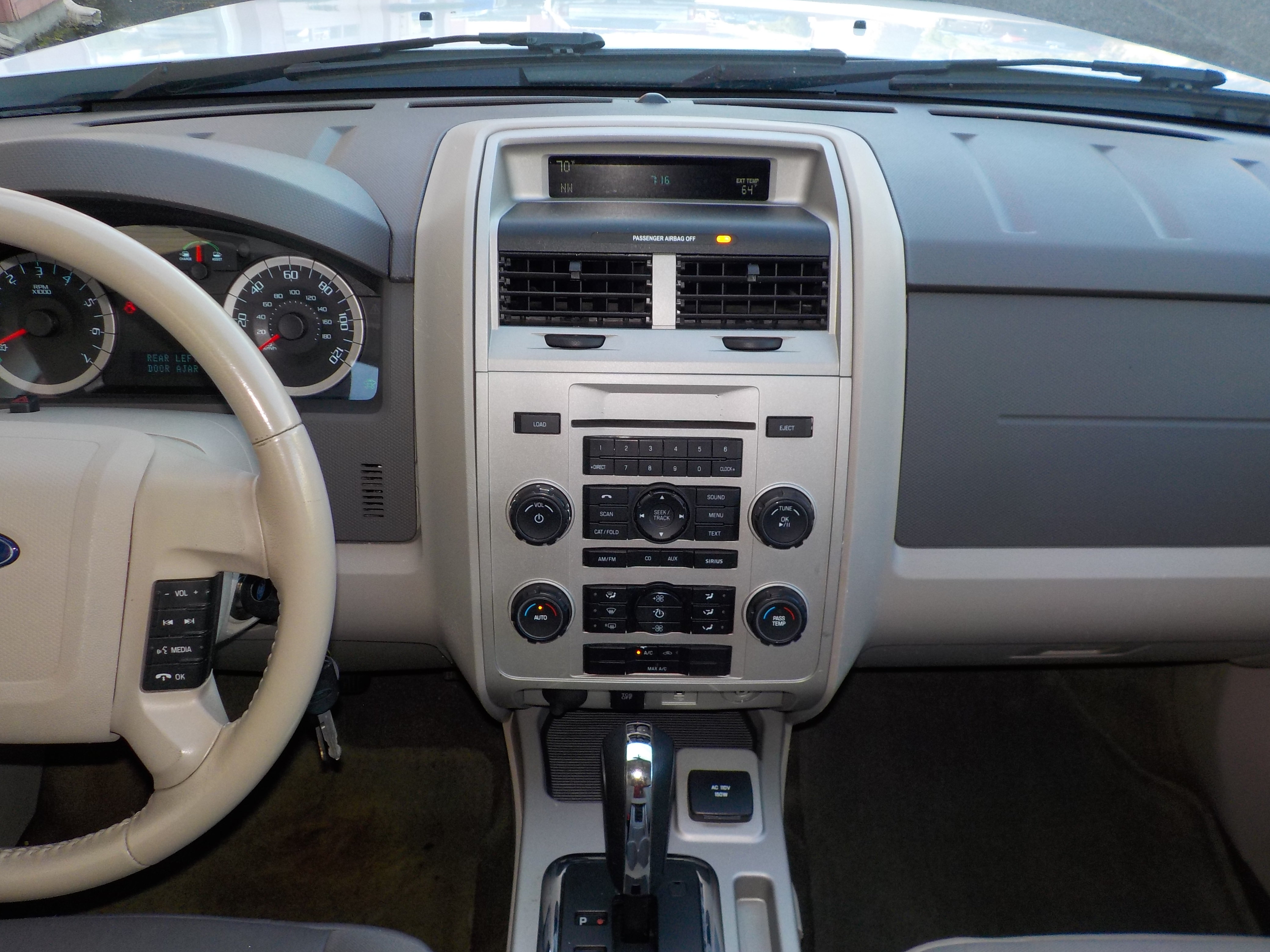 Used 2012 Ford Escape FWD Hybrid image 20
