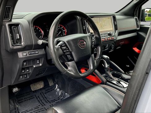 Certified 2025 Nissan Frontier PRO-4X w/ Pro Premium Package AWD/4WD image 21