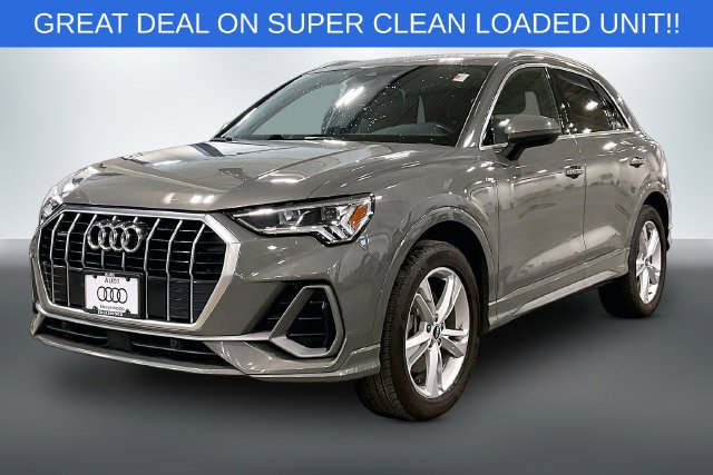 Used 2021 Audi Q3 2.0T Premium Plus w/ Premium Plus Package AWD/4WD image 2
