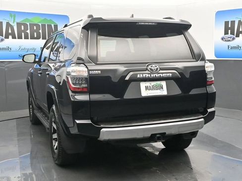 Used 2024 Toyota 4Runner TRD Off-Road Premium image 4