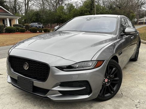 Used 2020 Jaguar XE S image 1