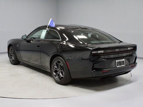 Used 2025 Dodge Charger R/T w/ Quick Order Package 25M R/T image 9