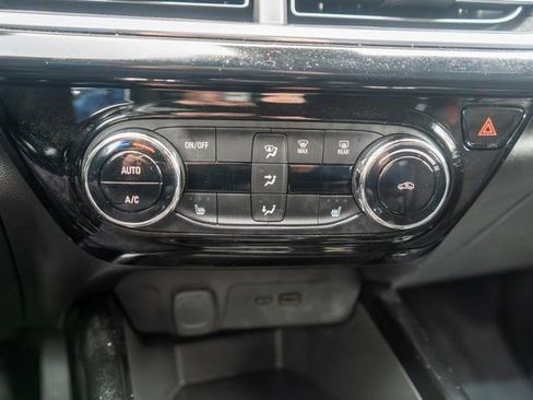 Used 2024 Chevrolet Trax RS w/ Driver Confidence Package image 26