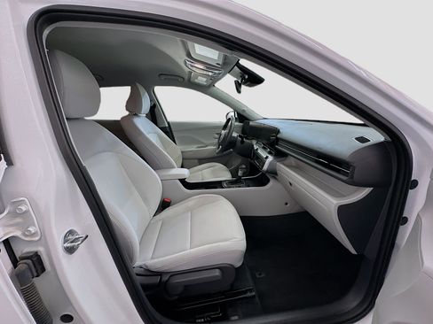 Used 2025 Hyundai Kona SEL image 31