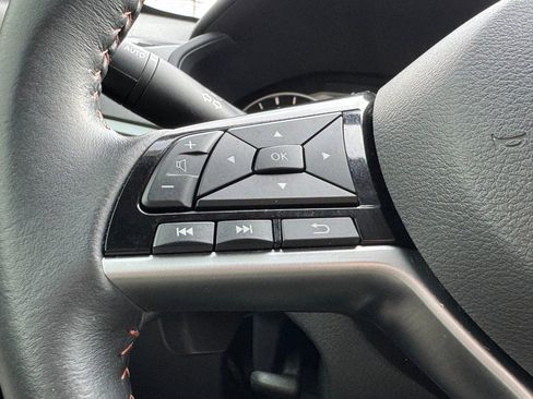 Used 2024 Nissan Altima 2.5 SR image 16