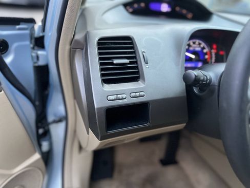 Used 2006 Honda Civic Hybrid Sedan image 17