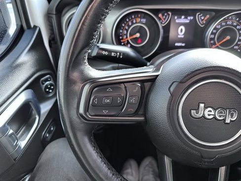 Used 2018 Jeep Wrangler Unlimited Sport S image 22