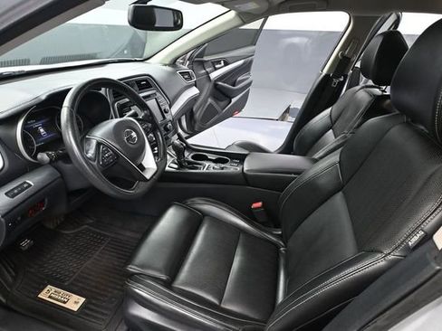 Used 2017 Nissan Maxima 3.5 SV w/ Dynamic Package FWD image 21