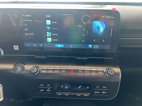 New 2026 Hyundai Kona SEL Premium image 9