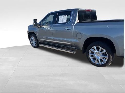 Used 2024 Chevrolet Silverado 1500 High Country w/ High Country Premium Package image 26