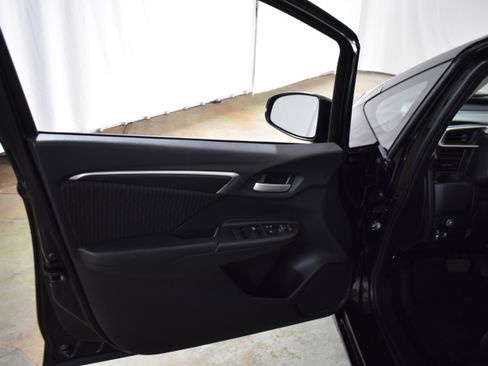 Used 2018 Honda Fit EX image 13