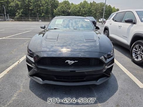 Used 2020 Ford Mustang Coupe RWD image 10