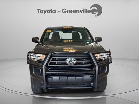 Used 2023 Toyota Tacoma SR w/ SR Convenience Package AWD/4WD image 9