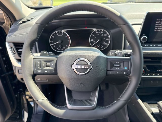 New 2026 Nissan Rogue SV FWD image 21