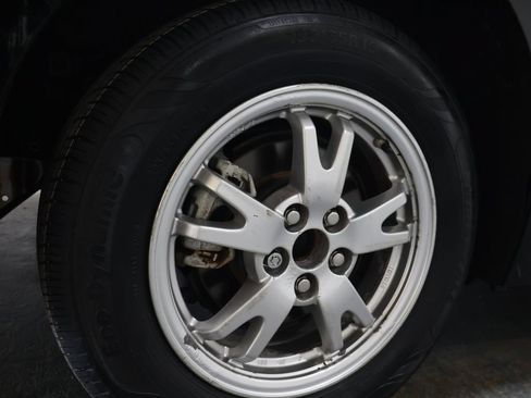 Used 2023 Toyota Corolla SE FWD image 29