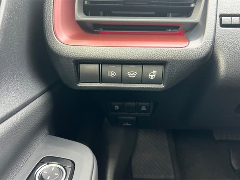 Certified 2024 Toyota Prius Prime image 32