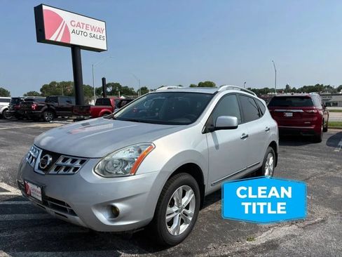 Used 2013 Nissan Rogue SV w/ Premium Pkg AWD/4WD image 1