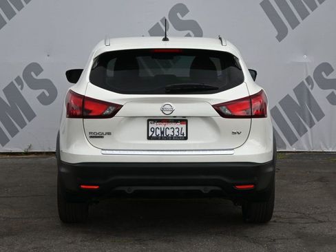 Used 2019 Nissan Rogue Sport SV image 5