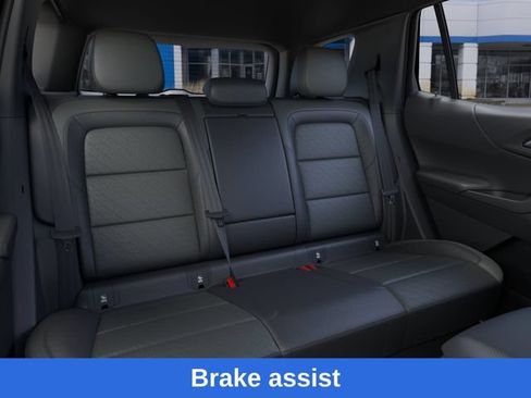 New 2027 Chevrolet Equinox LT w/ Convenience Package II FWD image 18